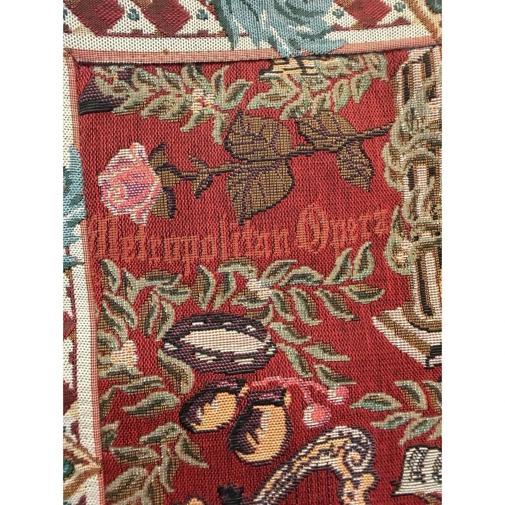 VINTAGE TAPISSERIE TAPESTRY Runner Metropolitan Opera , Birds , Dining Room Hang